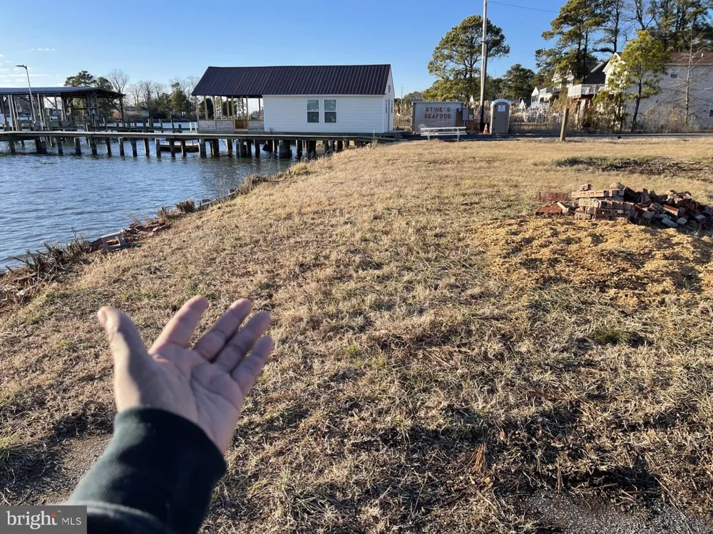 16173 COBB ISLAND ROAD Newburg, MD 20664