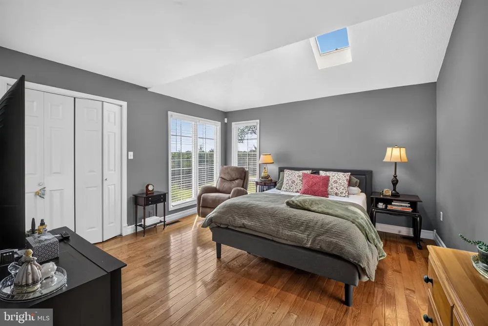 6467 ABBEY ROAD Wind Gap, PA 18091