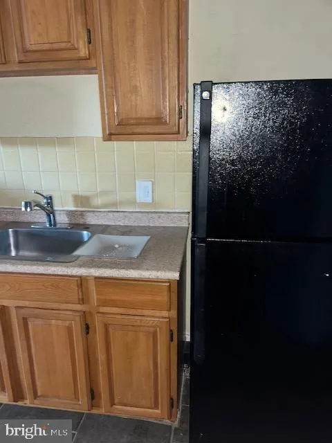 5634 WALNUT STREET #3RD FLOOR