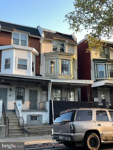 5634 WALNUT STREET #3RD FLOOR Philadelphia, PA 19139