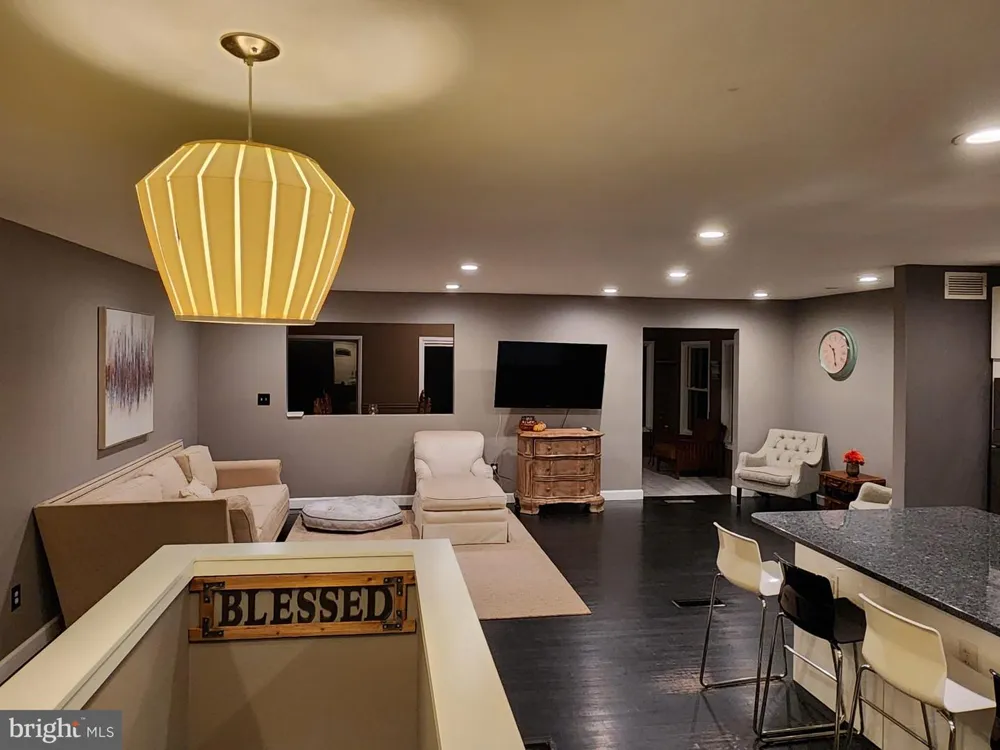 12612 DEOUDES ROAD Boyds, MD 20841
