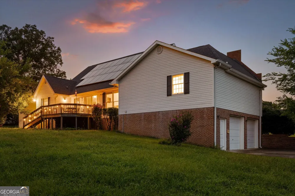 1217 Old Bethel RD Chickamauga, GA 30707