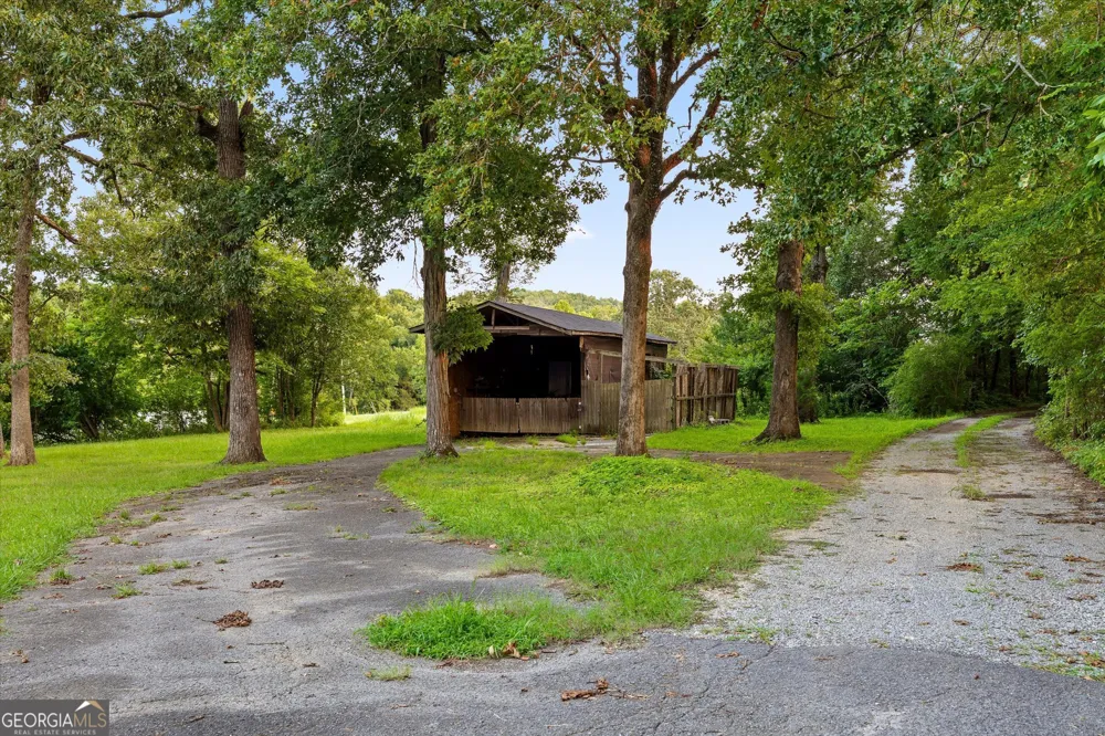 1217 Old Bethel RD Chickamauga, GA 30707