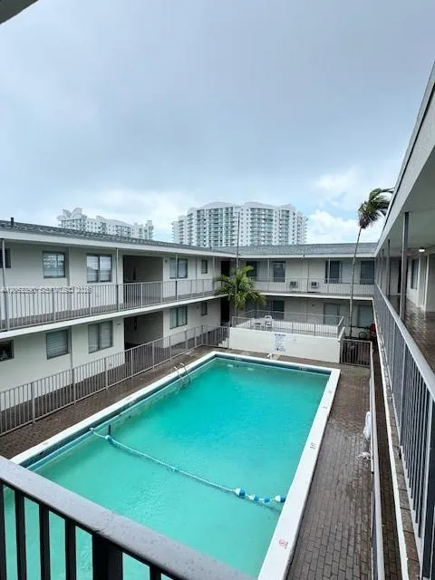 7925 West Dr #12 North Bay Village, FL 33141