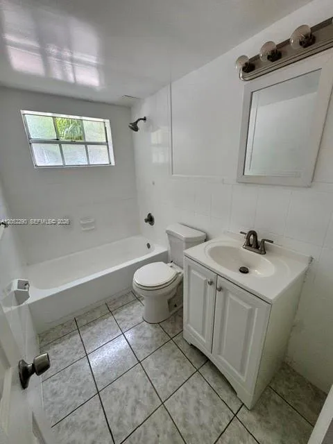 7925 West Dr #12 North Bay Village, FL 33141