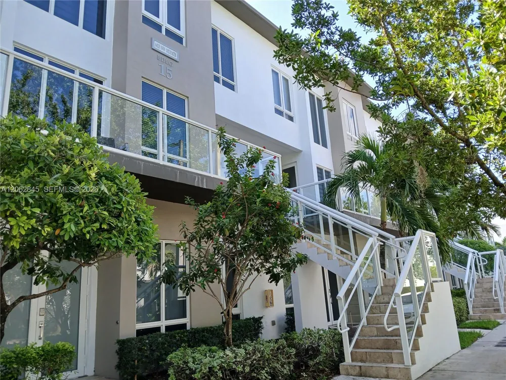 6415 NW 102nd Path #208 Doral, FL 33178