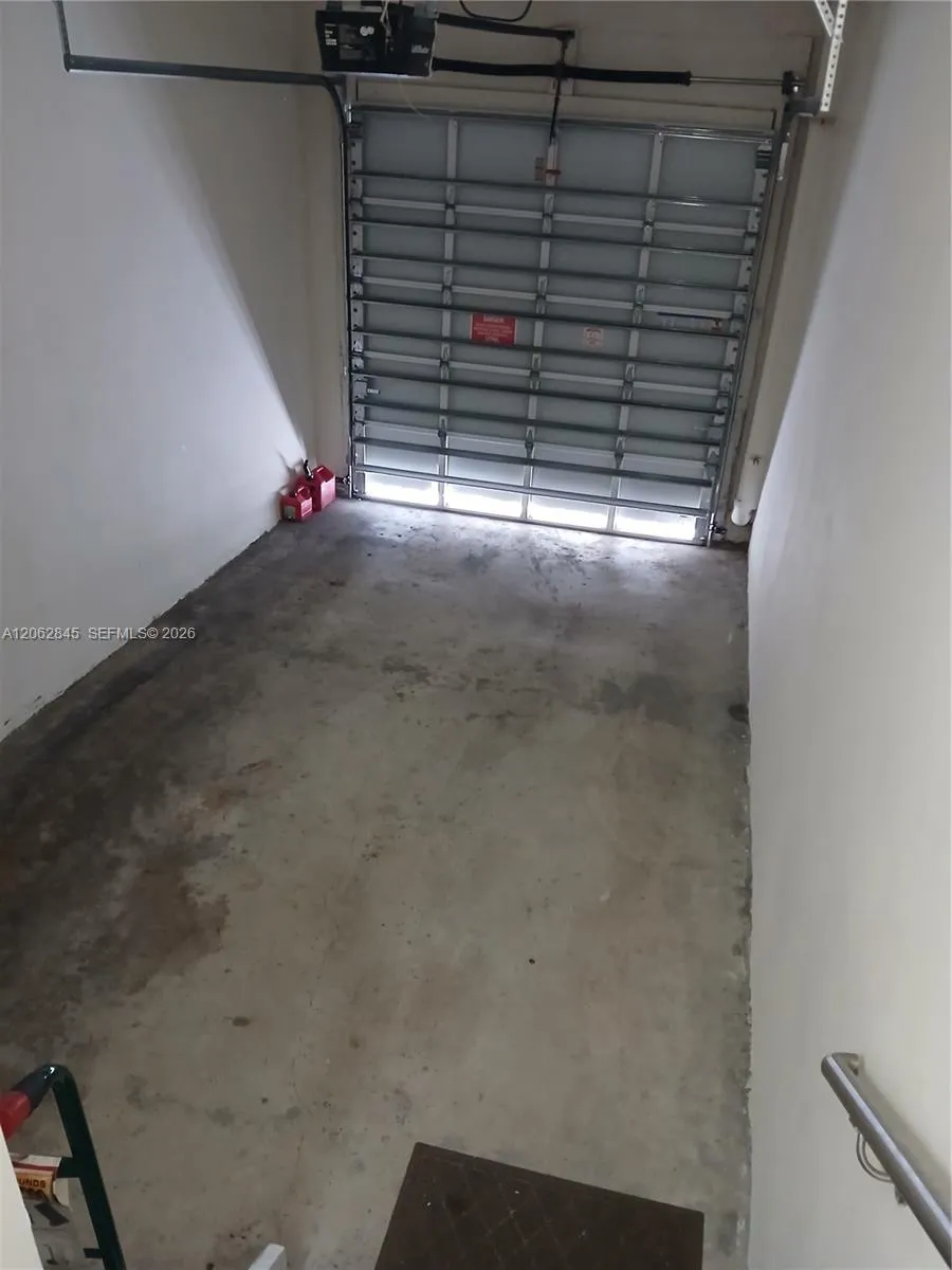 6415 NW 102nd Path #208 Doral, FL 33178