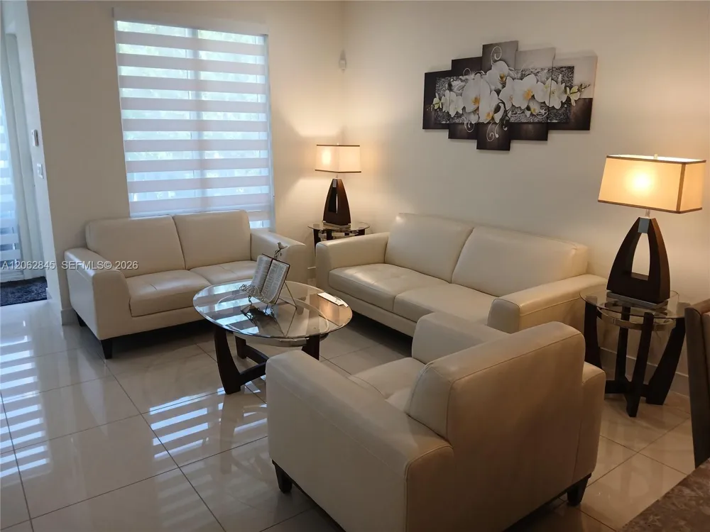 6415 NW 102nd Path #208 Doral, FL 33178