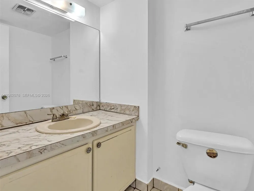 3849 NE 169th St #405 North Miami Beach, FL 33160