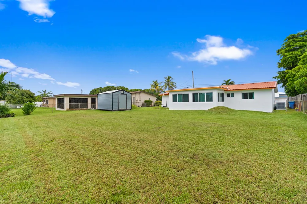 2780 NW 26TH AVENUE Oakland Park, FL 33311