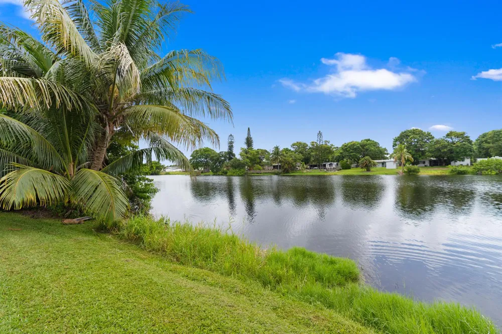 2780 NW 26TH AVENUE Oakland Park, FL 33311
