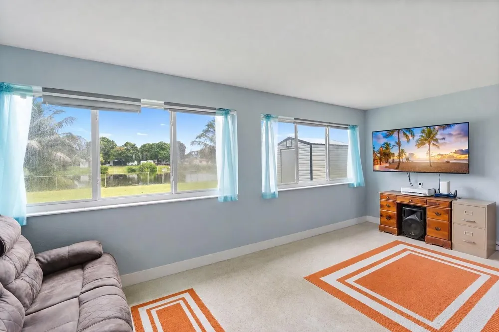 2780 NW 26TH AVENUE Oakland Park, FL 33311