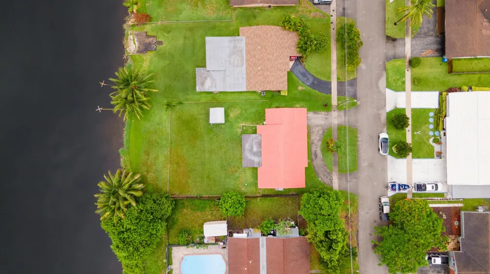 2780 NW 26TH AVENUE Oakland Park, FL 33311