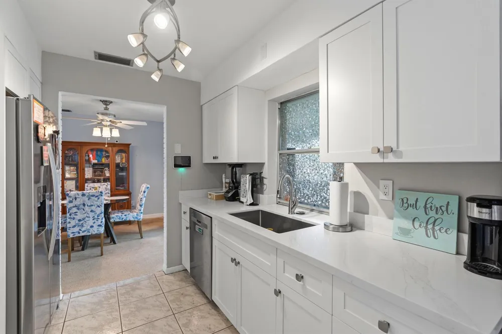 2780 NW 26TH AVENUE Oakland Park, FL 33311
