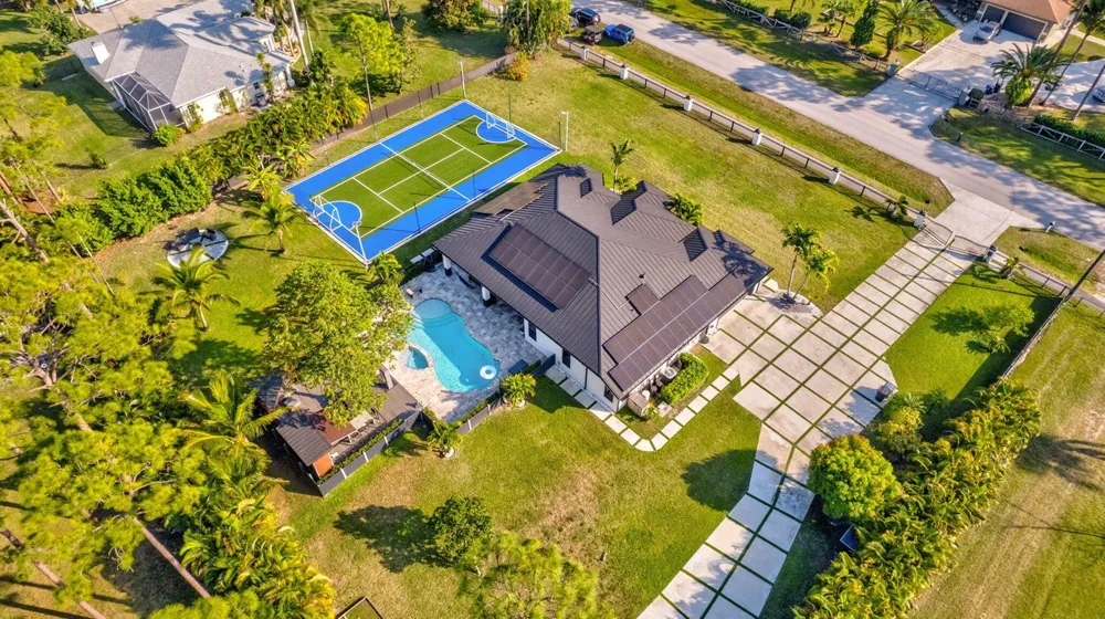 13803 CITRUS GROVE BOULEVARD 