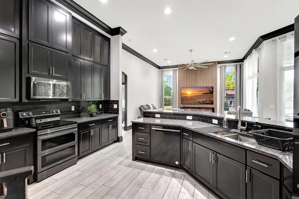 13803 CITRUS GROVE BOULEVARD 