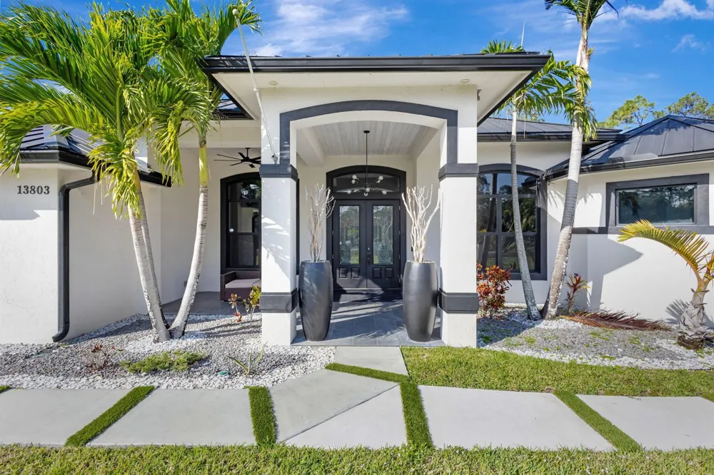 13803 CITRUS GROVE BOULEVARD 