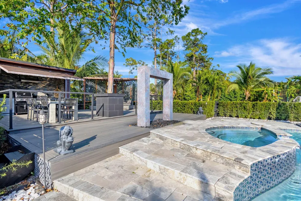 13803 CITRUS GROVE BOULEVARD 
