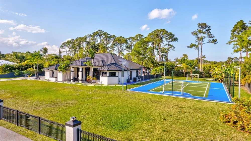 13803 CITRUS GROVE BOULEVARD 