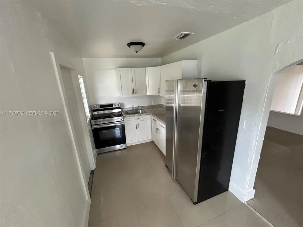 3529 NW 34th St #BACK Miami, FL 33142
