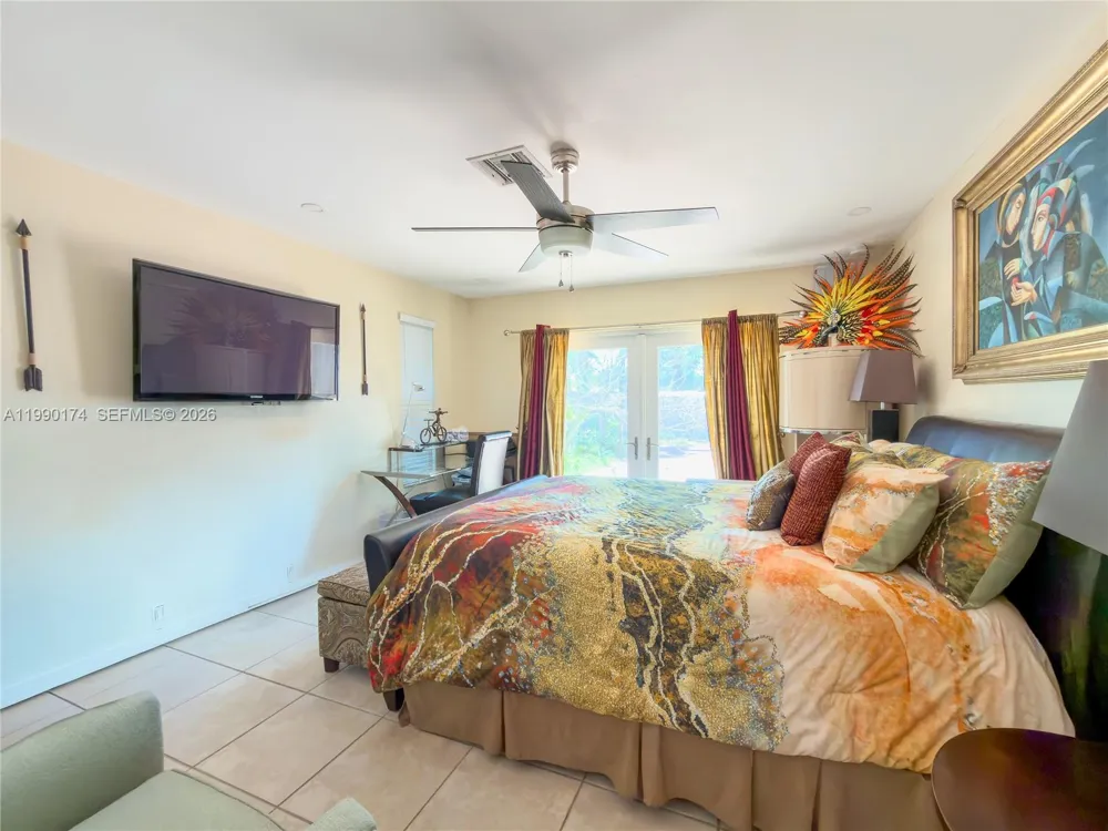 4548 SW 28th Way Dania Beach, FL 33312