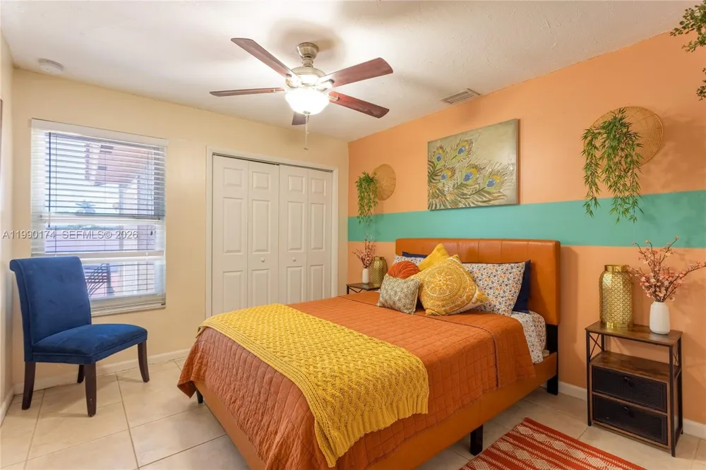 4548 SW 28th Way Dania Beach, FL 33312