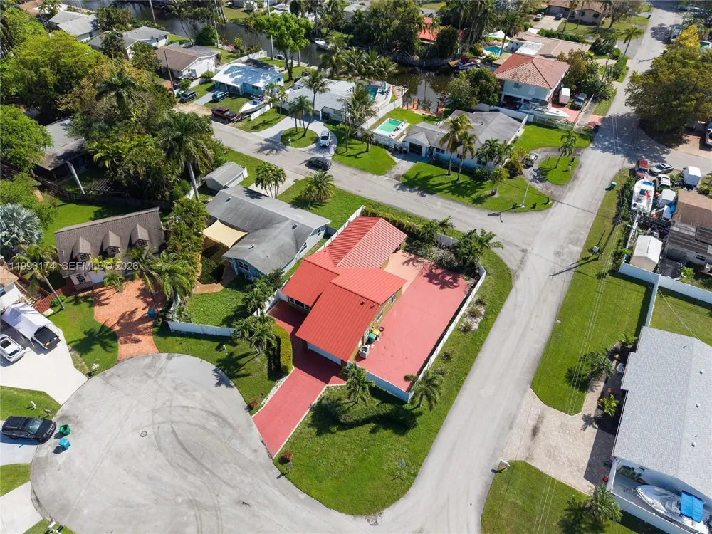 4548 SW 28th Way Dania Beach, FL 33312
