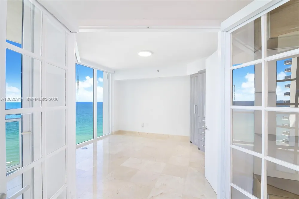 19333 Collins Ave #1907 Sunny Isles Beach, FL 33160