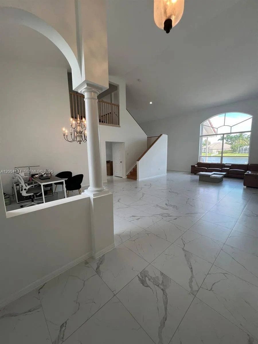 13840 NW 20th St Pembroke Pines, FL 33028