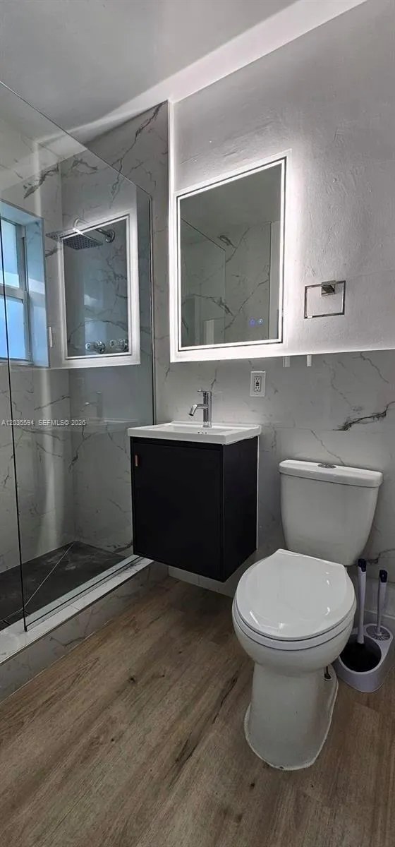 6330 SW 79th St #19 South Miami, FL 33143
