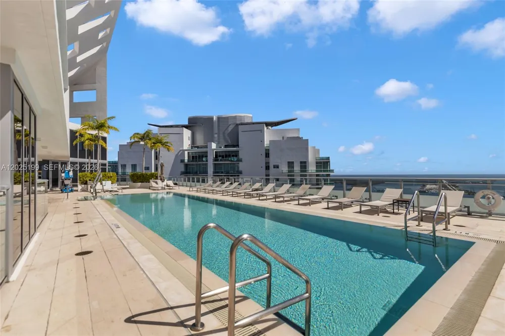 1300 Brickell Bay Dr #3408 Miami, FL 33131