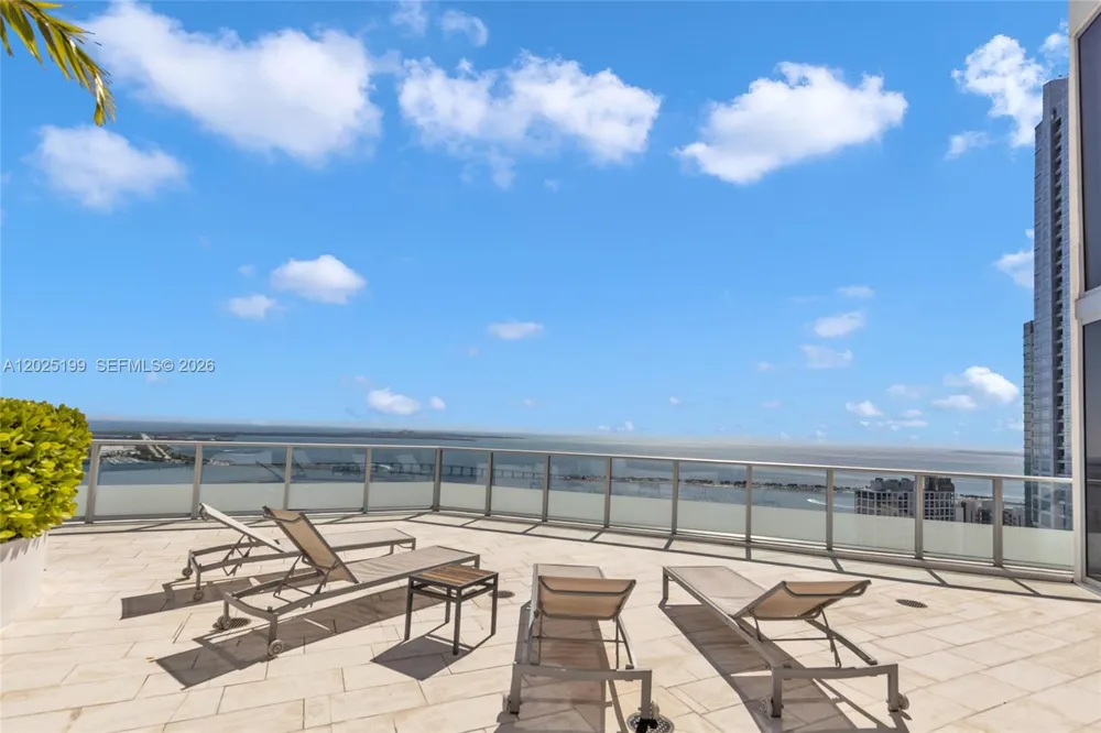 1300 Brickell Bay Dr #3408 Miami, FL 33131