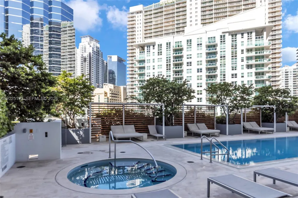 1300 Brickell Bay Dr #3408 Miami, FL 33131