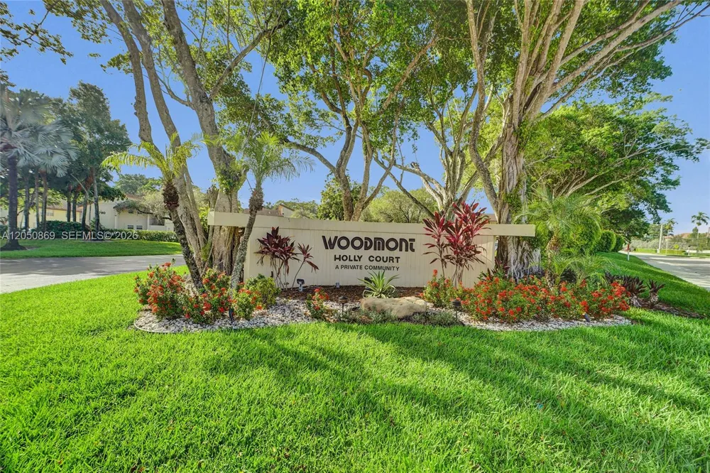 8798 Holly Ct #101 Tamarac, FL 33321
