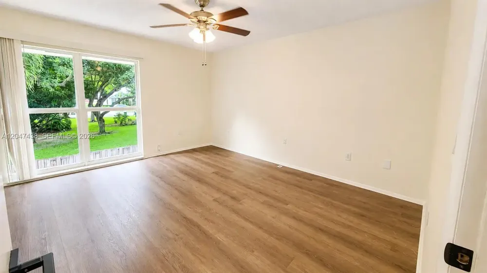 3321 Raleigh St #3H Hollywood, FL 33021