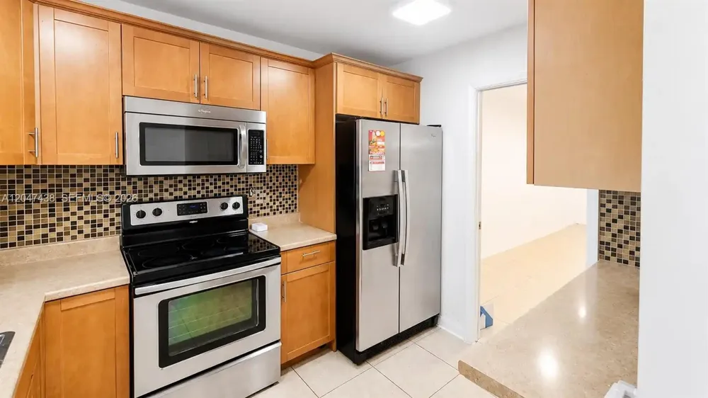 3321 Raleigh St #3H Hollywood, FL 33021