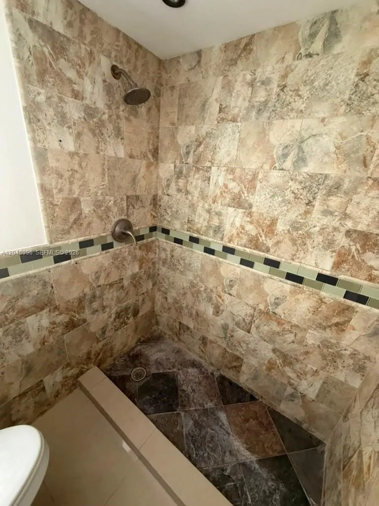 655 85th St Miami Beach, FL 33141