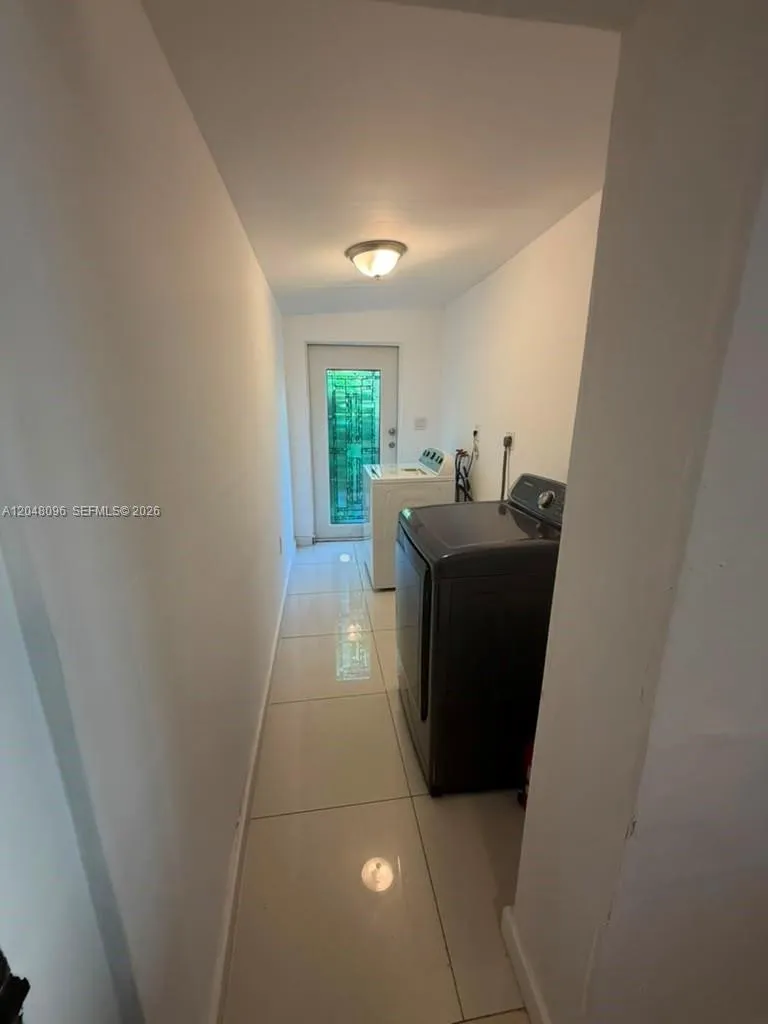 655 85th St Miami Beach, FL 33141