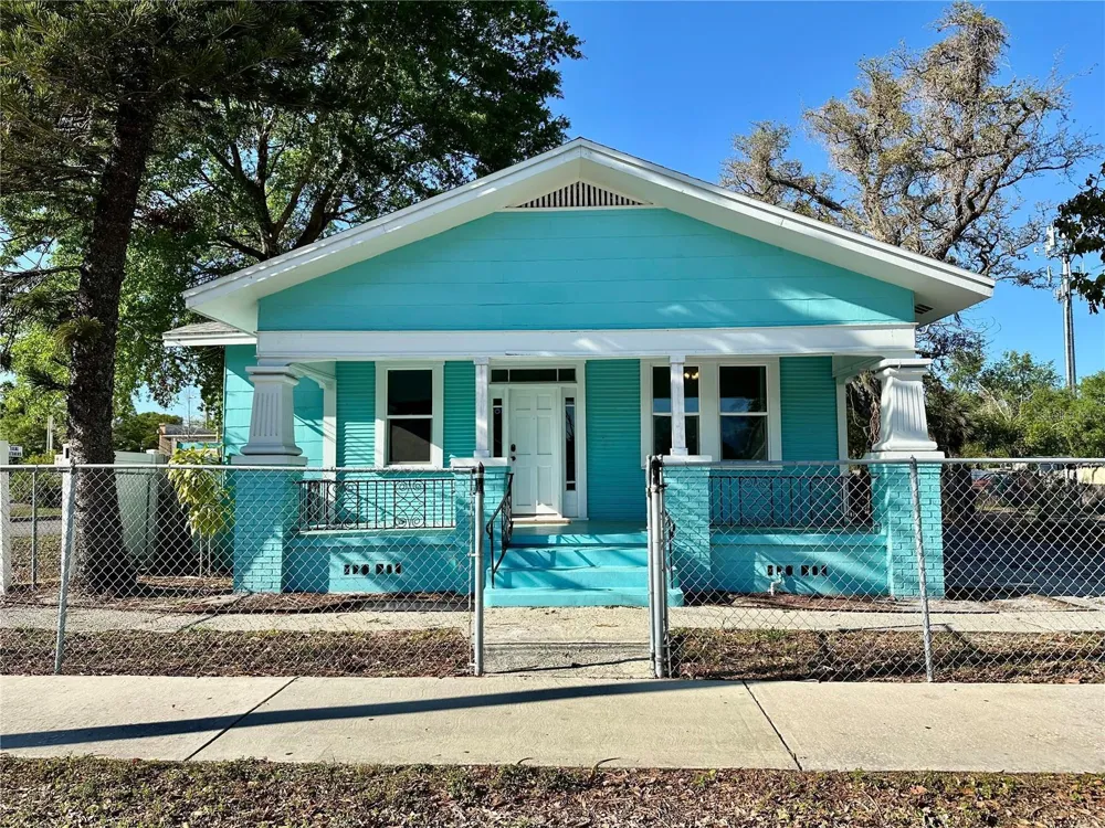 1504 E 33RD AVENUE Tampa, FL 33610