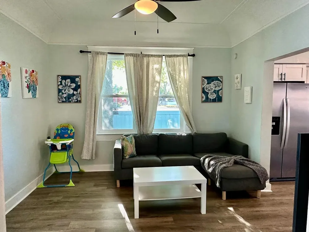 1504 E 33RD AVENUE Tampa, FL 33610