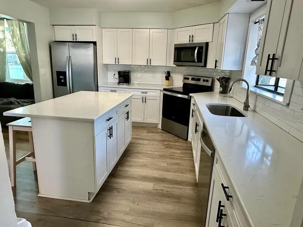 1504 E 33RD AVENUE Tampa, FL 33610
