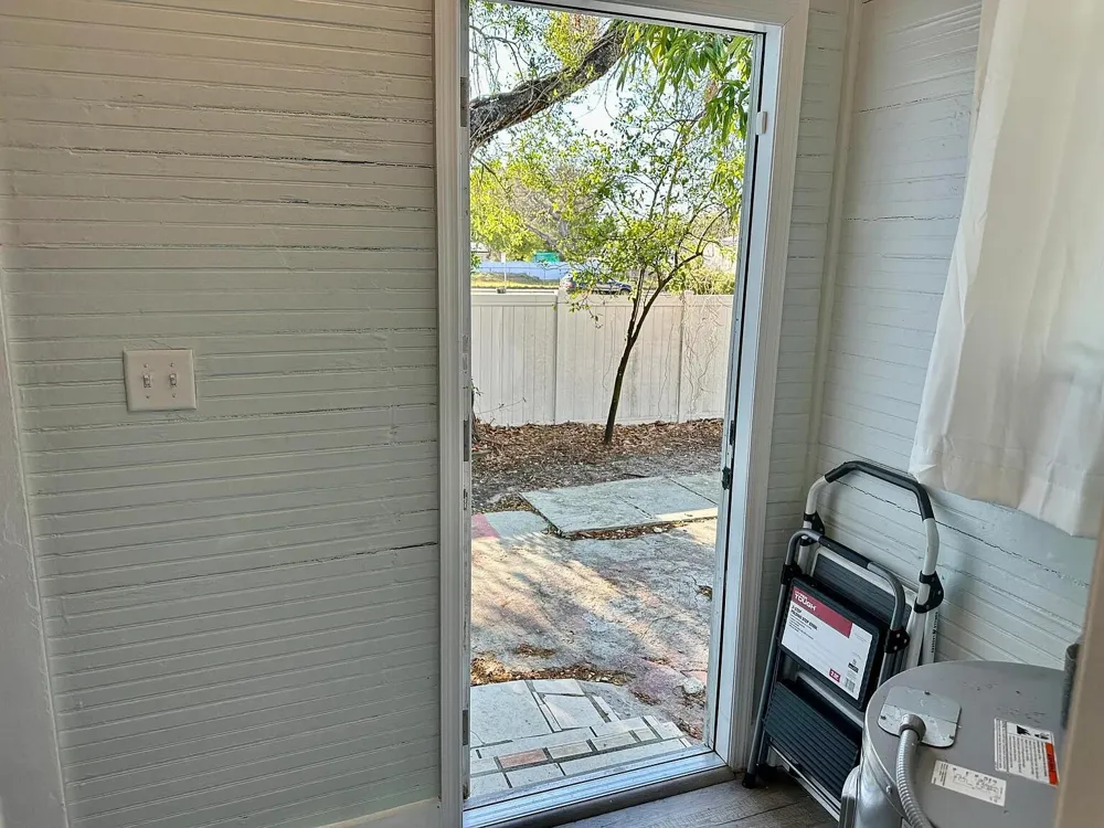 1504 E 33RD AVENUE Tampa, FL 33610