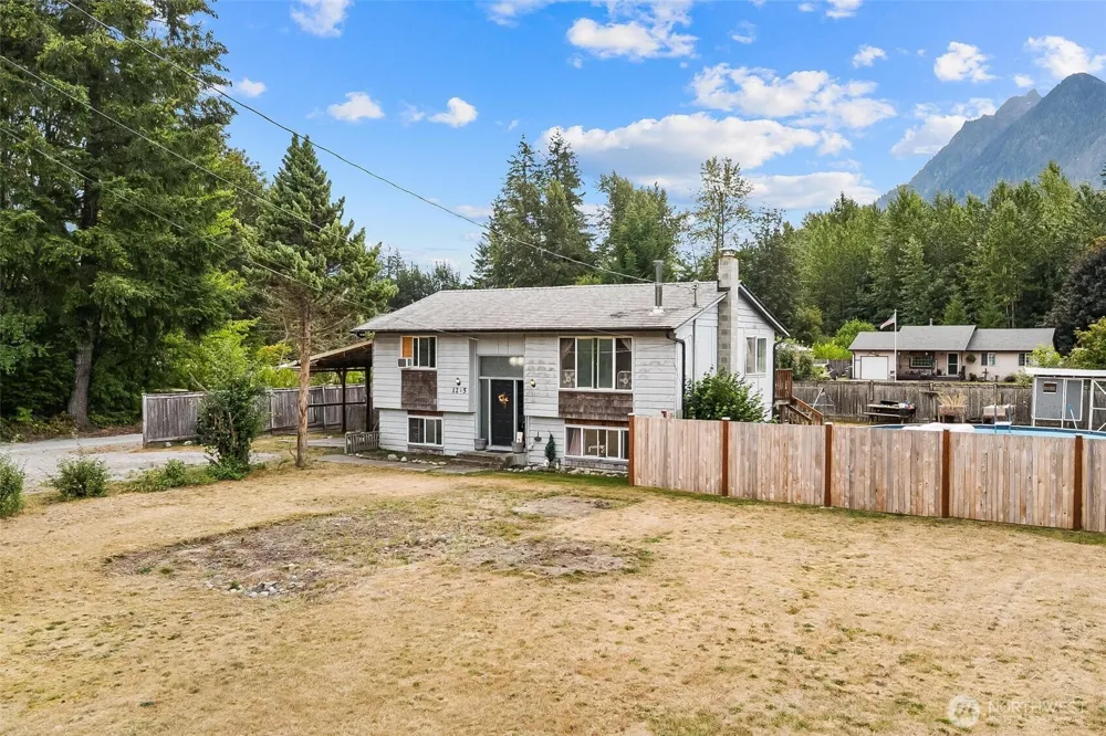 1265 Cascade Street Darrington, WA 98241
