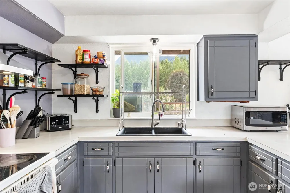 1265 Cascade Street Darrington, WA 98241