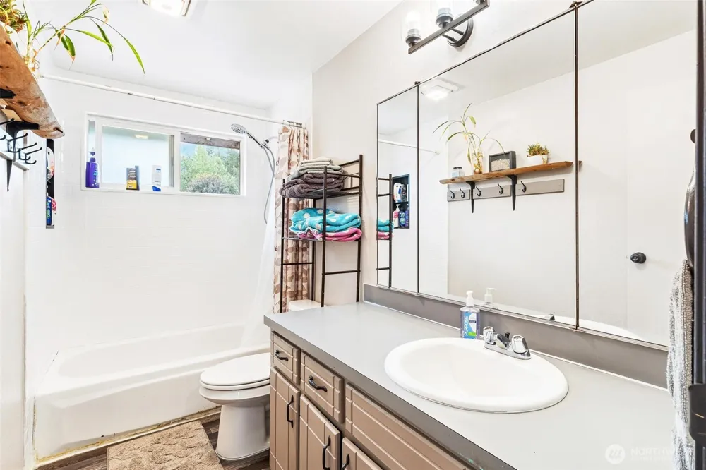 1265 Cascade Street Darrington, WA 98241