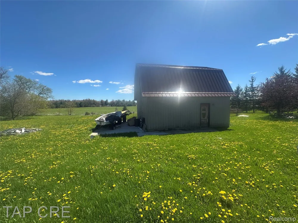 2273 S M 65 Highway Burleigh Township, MI 48770