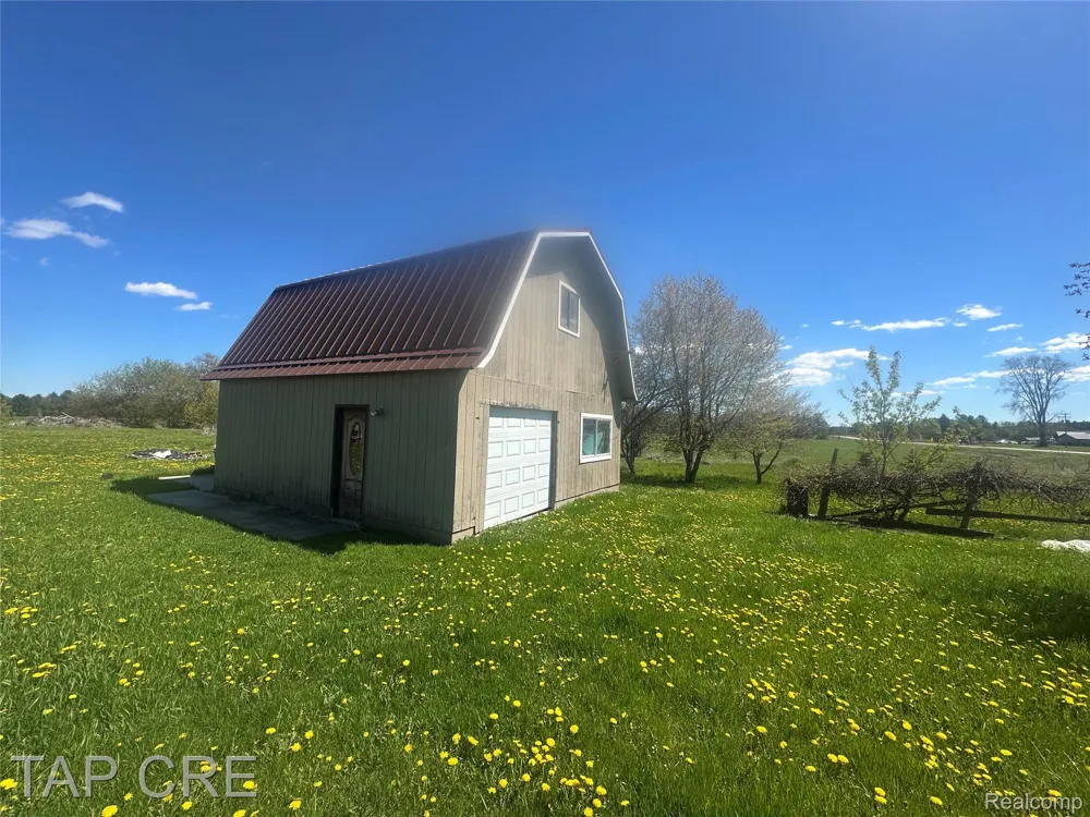 2273 S M 65 Highway Burleigh Township, MI 48770