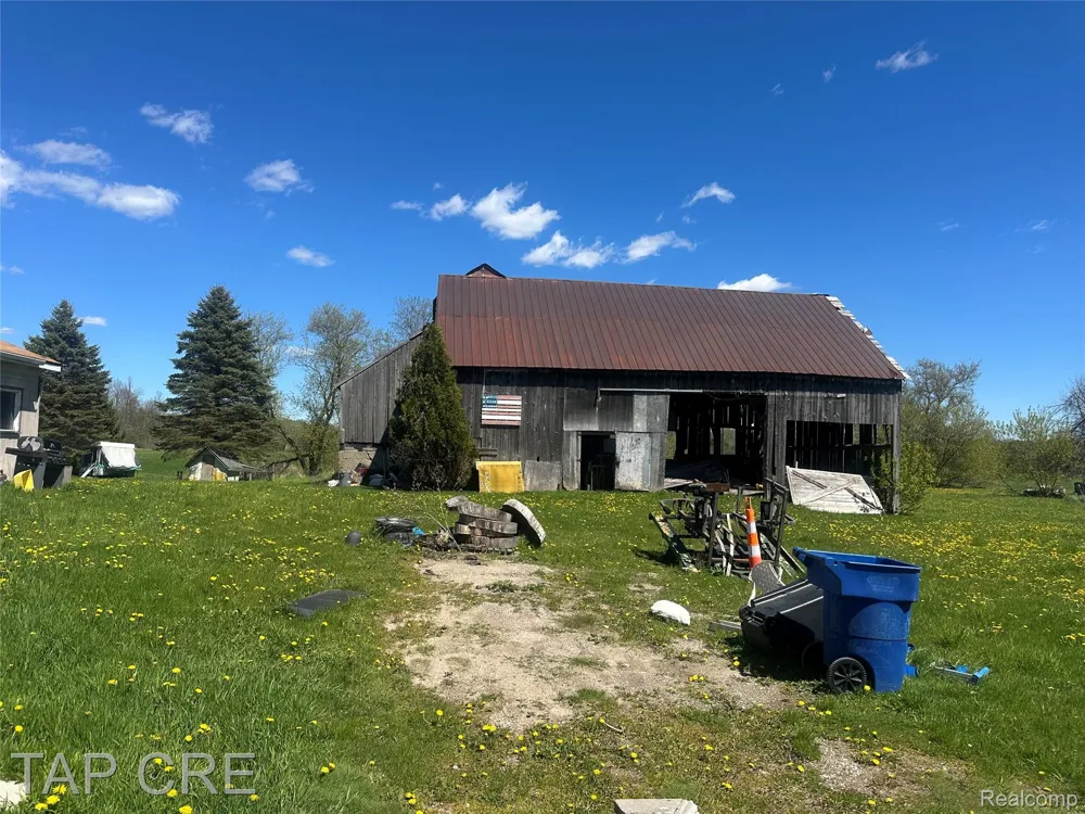 2273 S M 65 Highway Burleigh Township, MI 48770