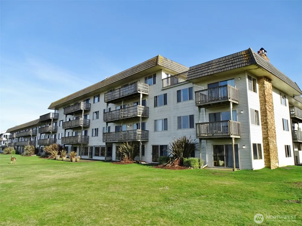 615 Ocean Shores Boulevard NW #201 Ocean Shores, WA 98569