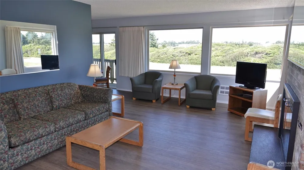 615 Ocean Shores Boulevard NW #201 Ocean Shores, WA 98569